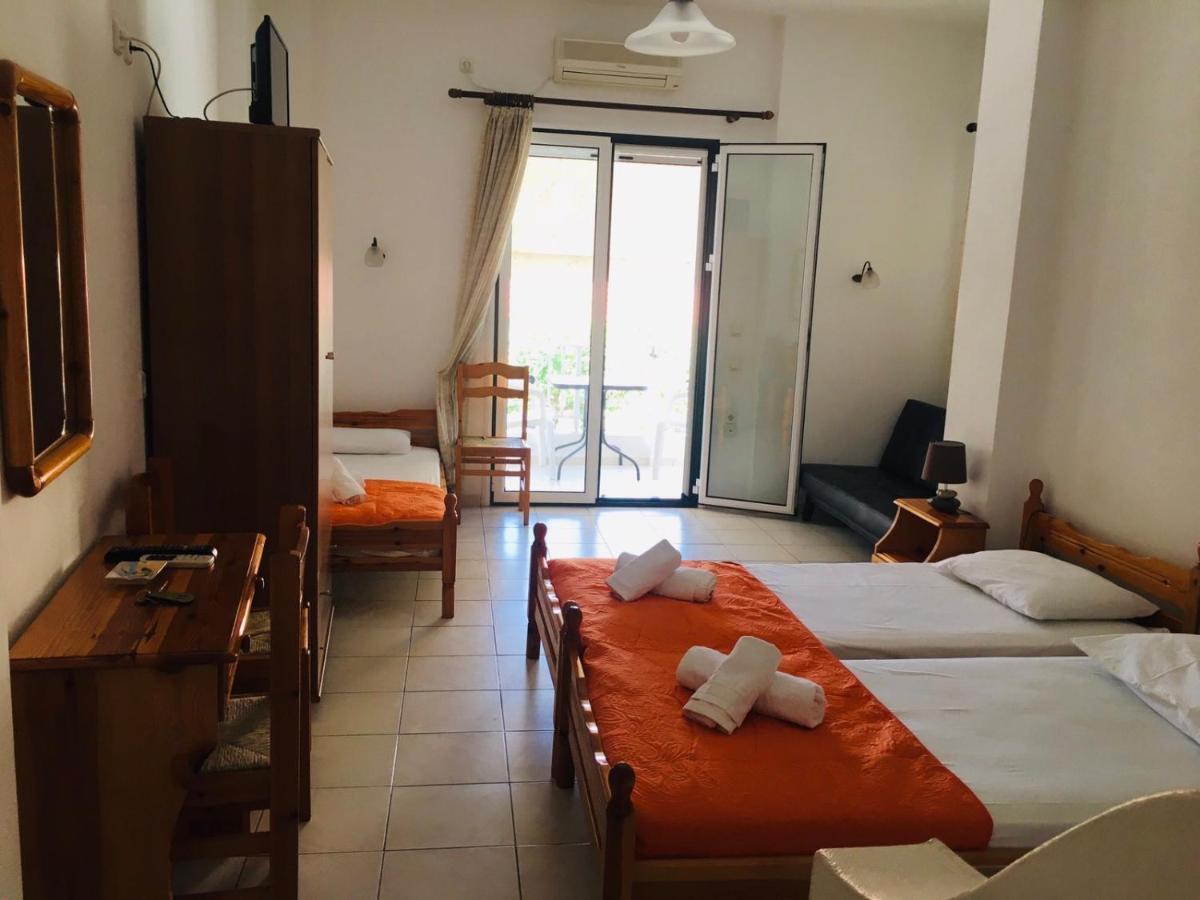 Araliki Apartments & Studios Loutra Edipsou  Exteriér fotografie