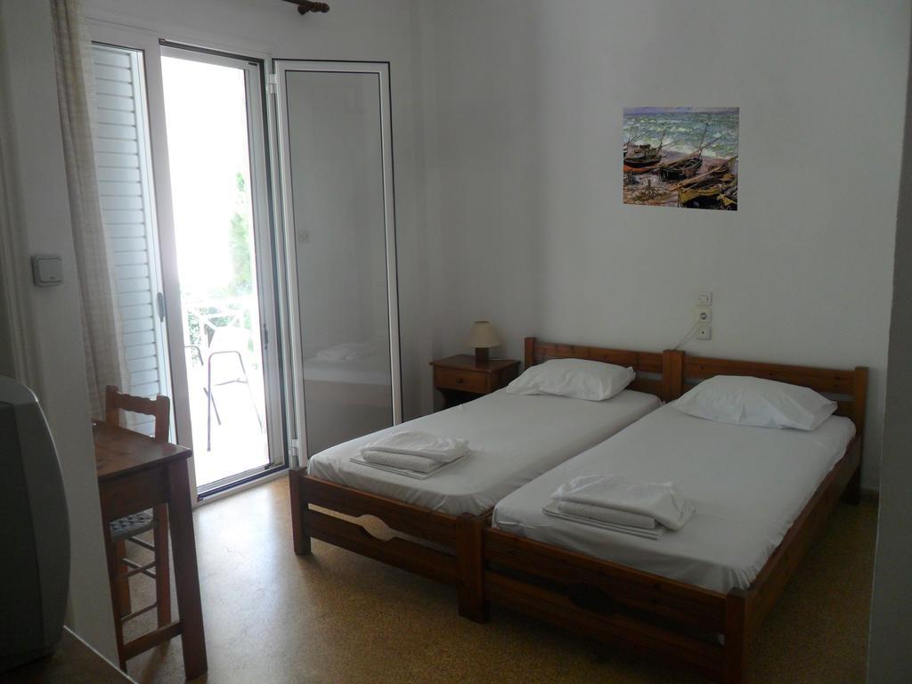 Araliki Apartments & Studios Loutra Edipsou  Pokoj fotografie