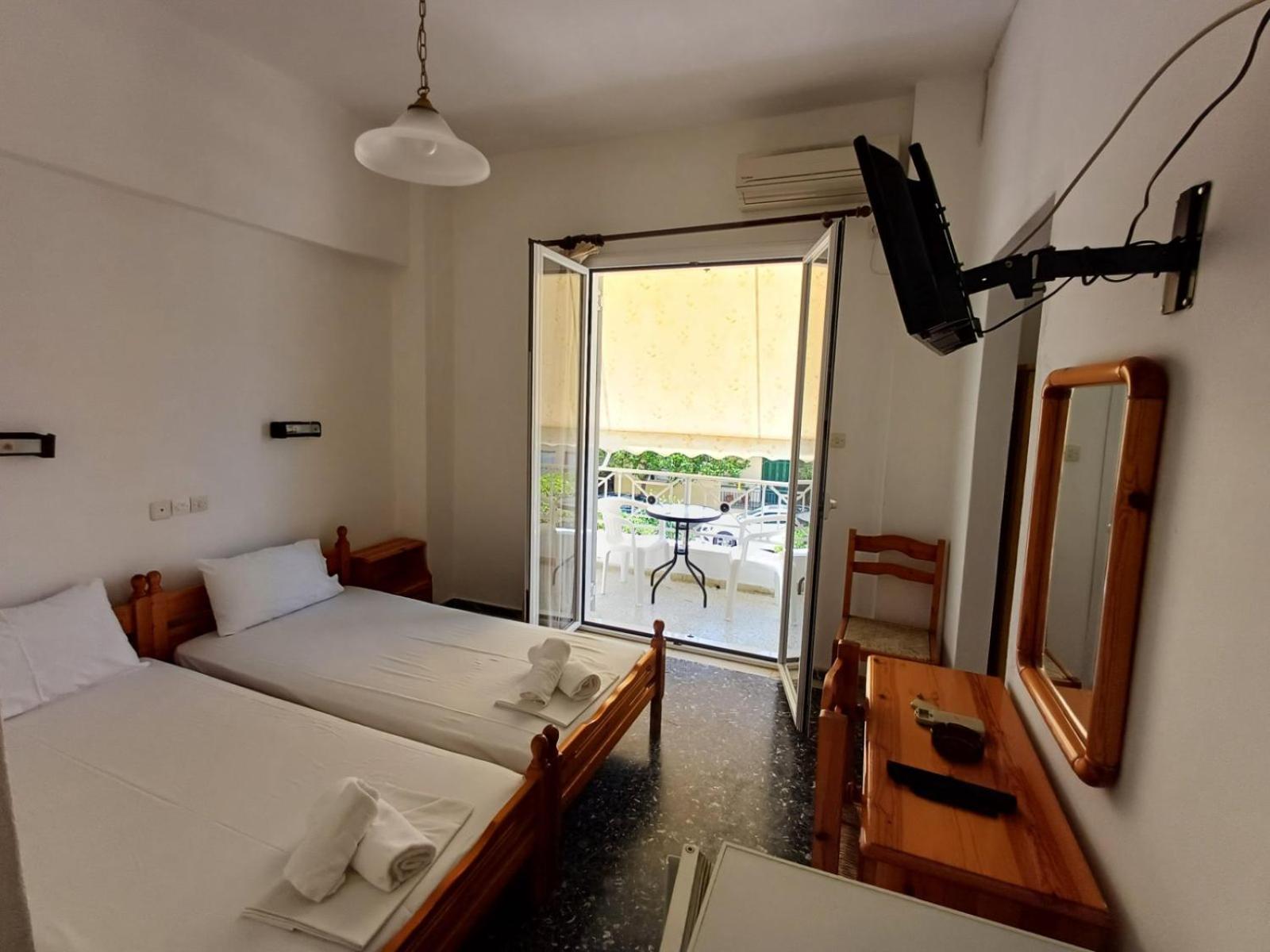 Araliki Apartments & Studios Loutra Edipsou  Exteriér fotografie
